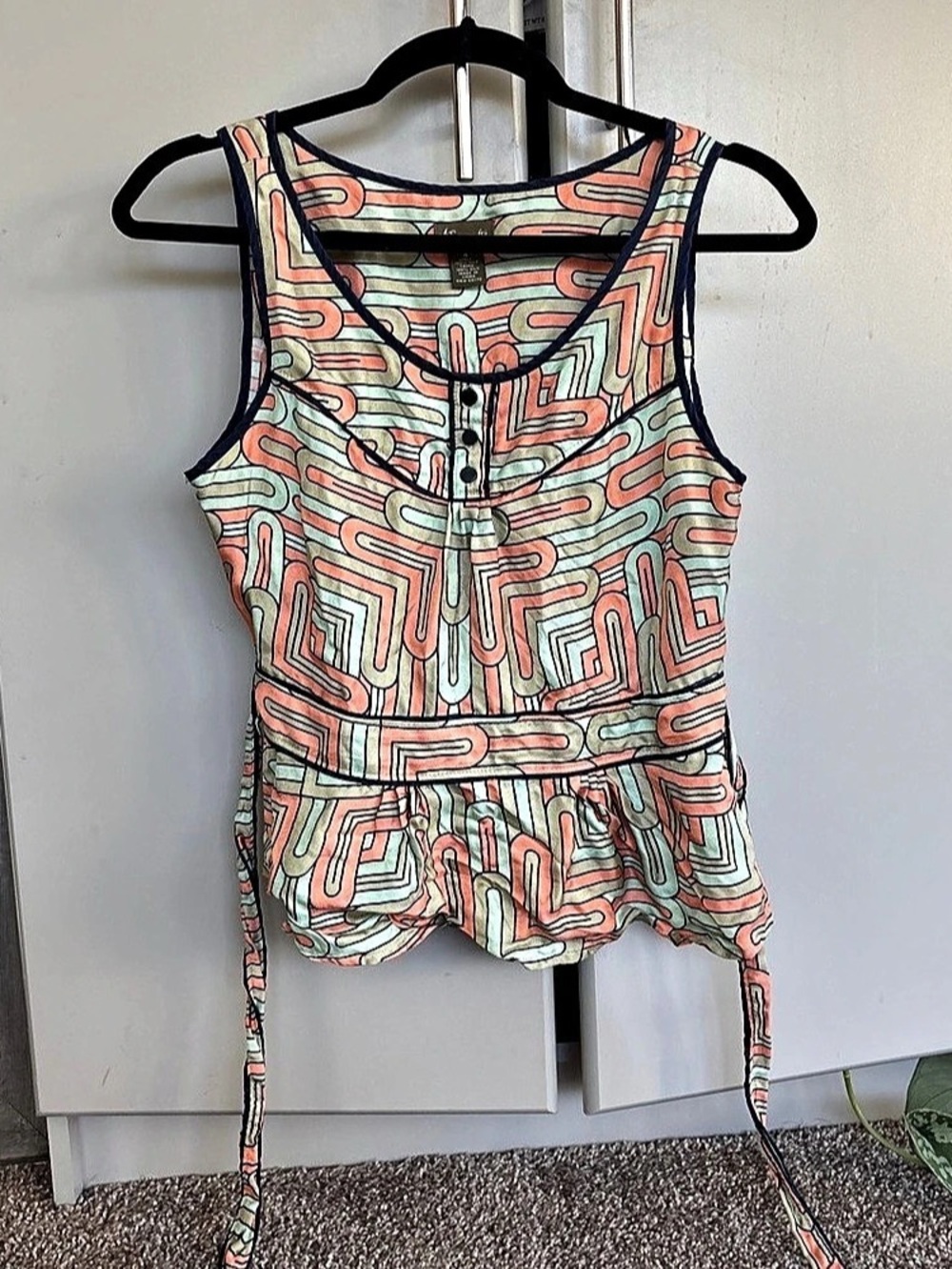 fei Silk Geometric Camisole in Coral & Green Like New